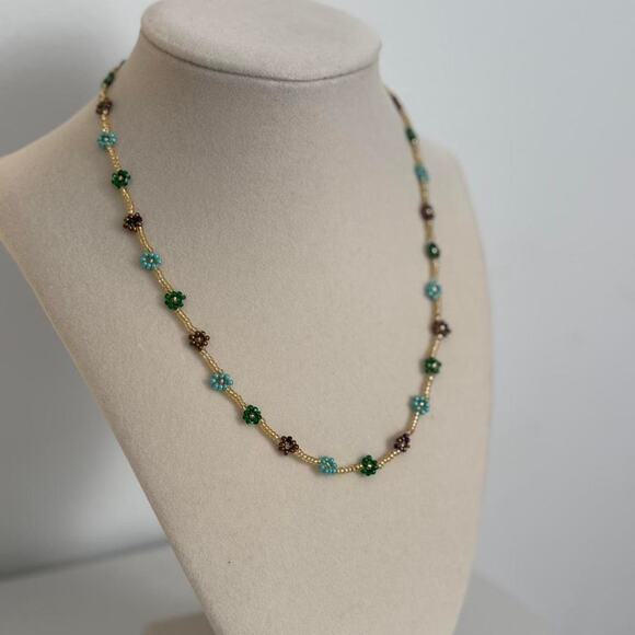 Other Jewelry - Gold Green Floral Beaded Necklace Handmade Elegant Jewelry Unique Gift